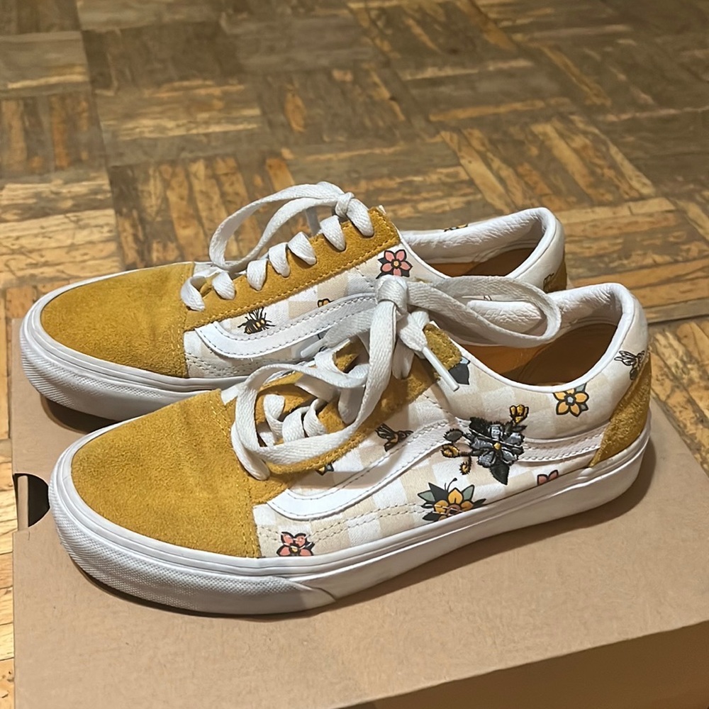 As is suede vans size 7